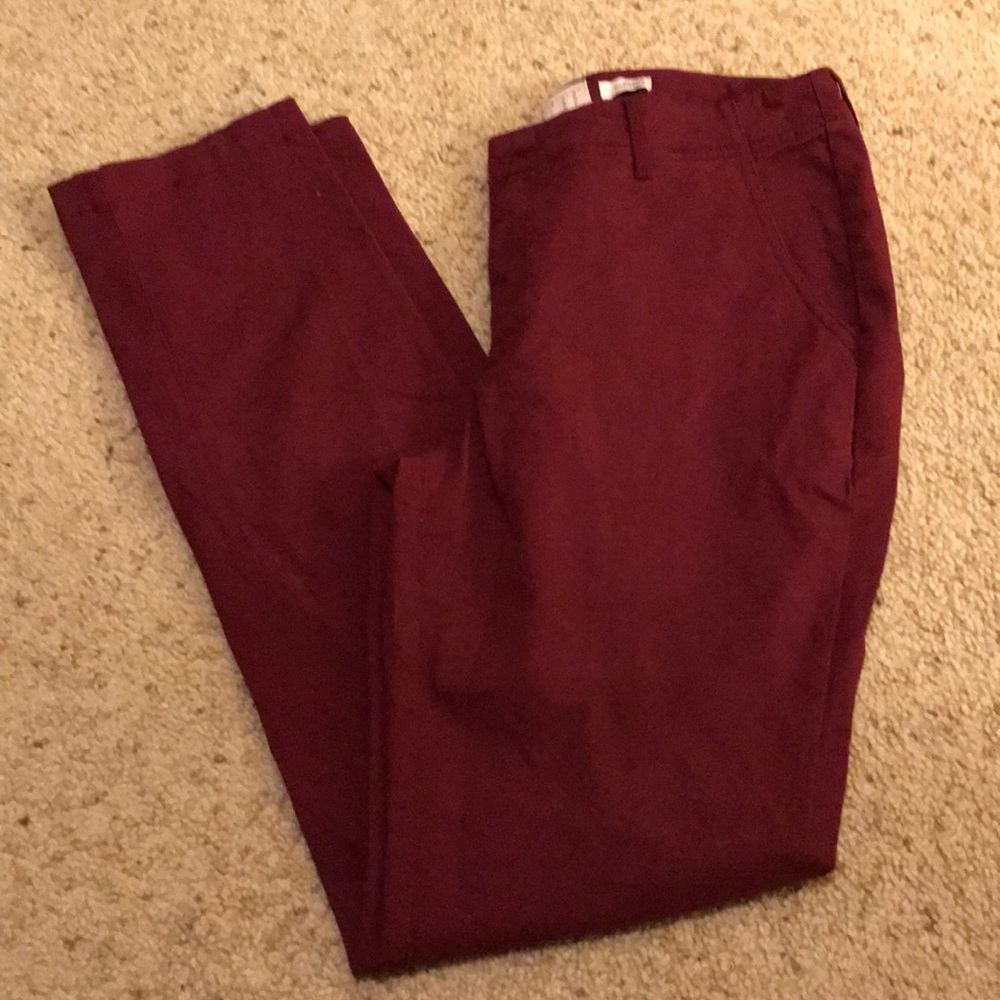 Maroon stretch pants
